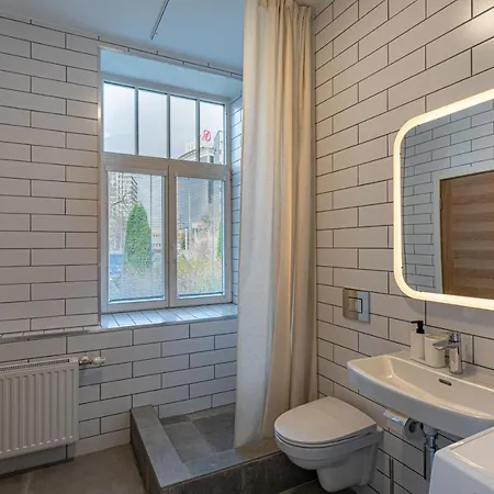 Dandelion Xixc With Free Parking *