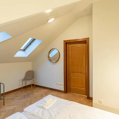 Dandelion Xixc With Free Parking Apartamento *